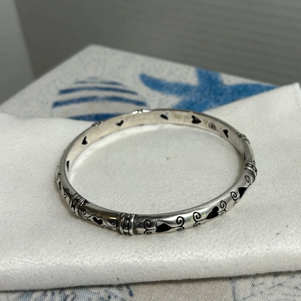 Brighton Shot Thru The Heart Bangle Bracelet Cutout Hearts Etched Design - Picture 8 of 9